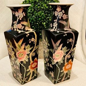 F1-ONE Famille Noir(Black) Chinoiserie Vase with Birds & Florals